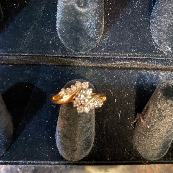 Ring - Picture 2 of 3